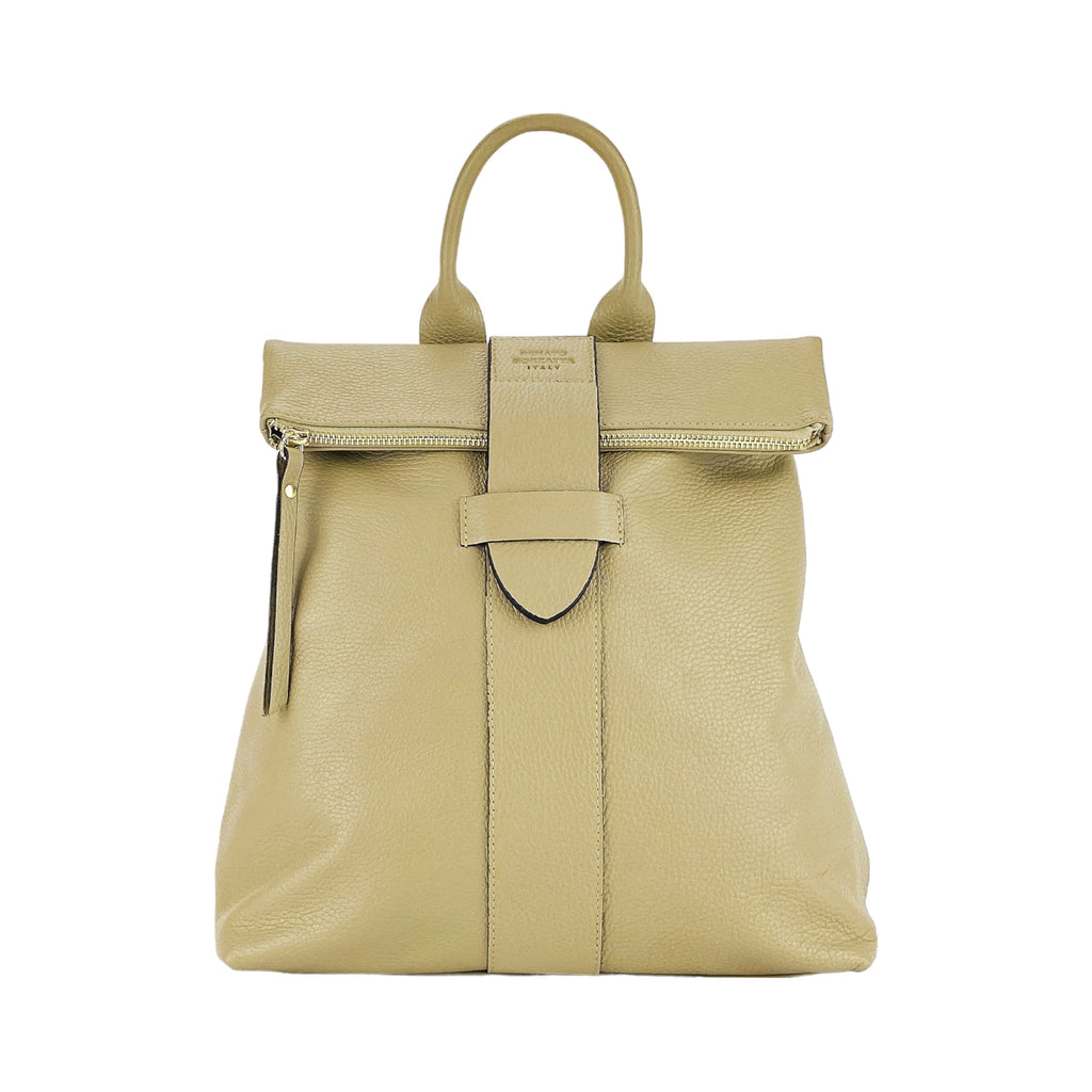 RB1021AL | Women's Soft Backpack in Genuine Leather Made in Italy with Adjustable Shoulder Straps. Shiny Gold Metal Zipper and Accessories - Beige Color - Dimensions: 30 x 34 x 10.5 cm.